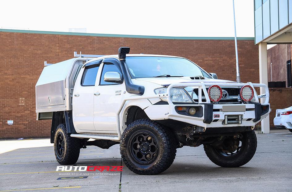 TOYOTA HILUX N70 4WD DIRTY HARRY TEXTURED BLACK